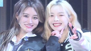 【Xinyang】"Feeling You"—whose couple is wearing support outfits and dancing together? So happy, wishi