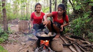 Spicy Chicken Soup😋forest hunt🐓