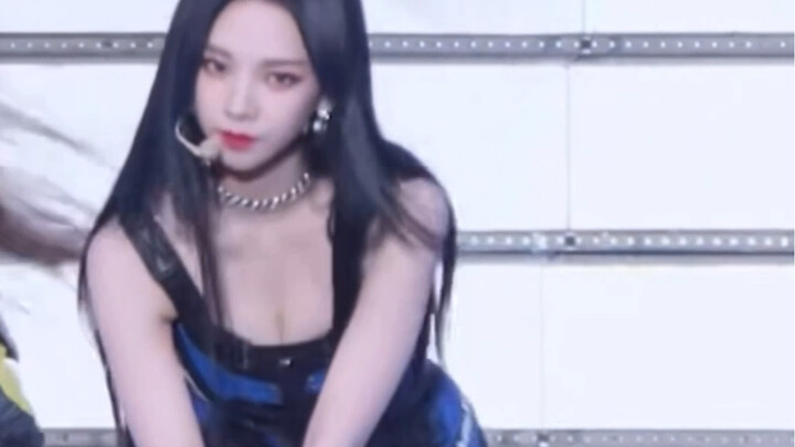 【柳智敏】下 蹲 战 神