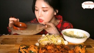 Chân gà rút xương tẩm ướp gia vị, cơm viên kimchi rong biển, trứng hấp 5 #amthuc