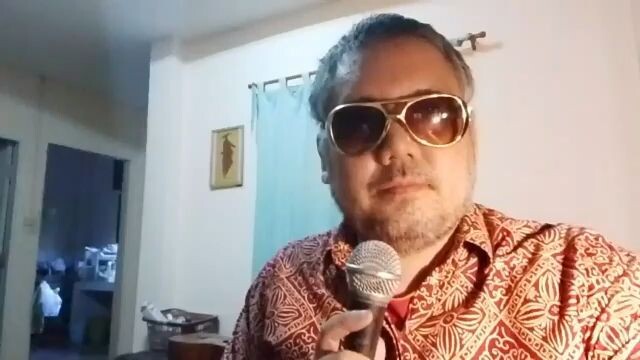 Blue Suede Shoes (Aloha from Hawaii 1973) cloned by Elvis Non (Non Wacharakiat)