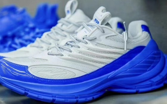 นี่คือหงซิงเอ้อร์เค่อ การเปลี่ยนแปลงชั่วข้ามคืน