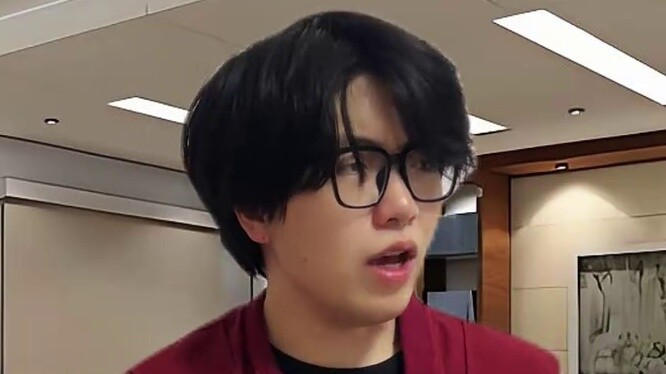 Organ karakter anime acak: Kaki burung pegar Aoki