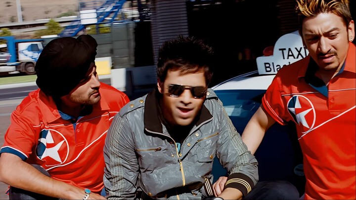 Kya - 8K⧸4K Music Video ｜ Emraan Hashmi, Neha Sharma ｜ Crook ｜ Neeraj Shridhar ｜