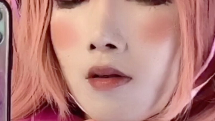 Looking at my profile picture, I’m lost in thought.