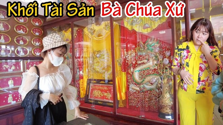Khối tài sản khổng lồ ở Miếu Bà Chúa Xứ Châu Đốc ngày mùng 8 tết 2021