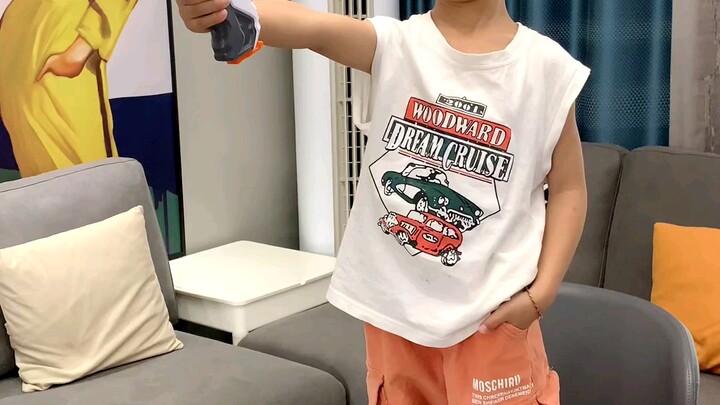 Dad at home plays coach, imitating an Olympic champion: In the 10m air pistol mixed team final, Pang