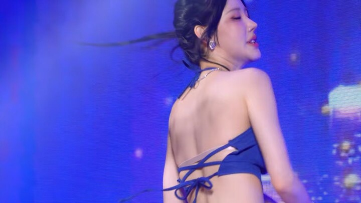 4k 250804 수NI그룹MIN서율스마ART/ 유현냥골든GOLDEN 직캠SOONIGROUP 엔포ド호텔청수버스킹kpop fancam