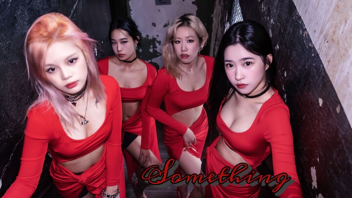 开衩红裙翻跳something - 来自2023的极致性感
