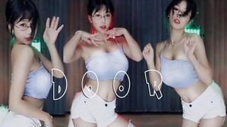 【小深深儿】谁说眼镜娘不能有尾巴《Door》《Uptown Funk》《NO.9》(T-ara)《染上你的颜色》《爱你》2021-09-30舞蹈集锦