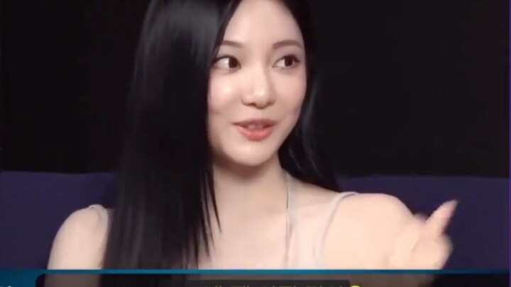 Ning Yizhuo: Bản thân mình rất thích cơ bắp, nhưng bộ pháp lý của công ty thì không nghĩ vậy 🤭🤭