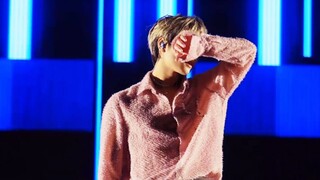 หลี่เจิ้นหนิง เต้นเพลง "Don't Wanna Cry" ของวง Seventeen