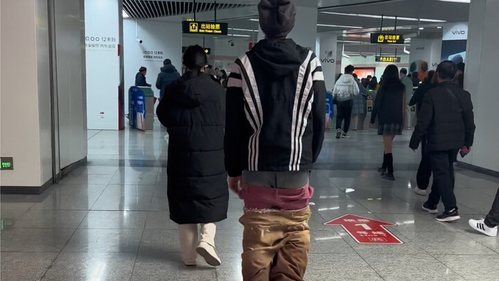 เล่นกันที่ชายฝั่งตะวันตกนี่แหละ!