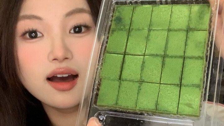 Some girls said they wanted to see this year’s favorite foods!! Here it is, hahaha!