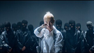 "Cần ngủ thì ngủ, cần thức thì thức" - Ty. MV