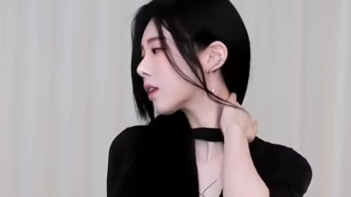 Black Pearl Dance Tips in Portrait Mode