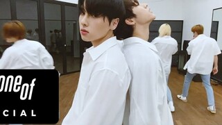 أوكسيجين مترجم بالعربية | غرفة التدريب "Spring Day (Original by BTS)" | OnlyOneOf