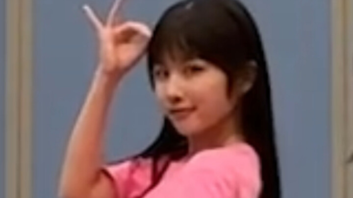 นากะ «แดนซิงราสเบอร์รี่» ถ่ายสดเดี่ยว