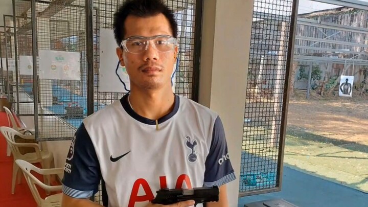 "อาวุธที่ยิ่งใหญ่ที่สุดของนักรบคือความอดทน"  ไม่ได้ไปสนามนานแล้ว คิดถึงกลิ่นดินขับของกระสุนเวลาซ้อม