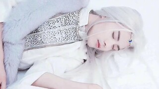 难以想象五年前他一部剧精分五个人