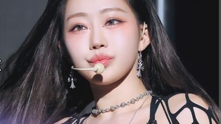 Julie Toxic Grand Festival Stage Live