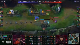 Highlights T1 vs KDF - Ván 2 _ Tuần 1 Ngày 1 _ LCK Mùa Xuân 2022_Trim