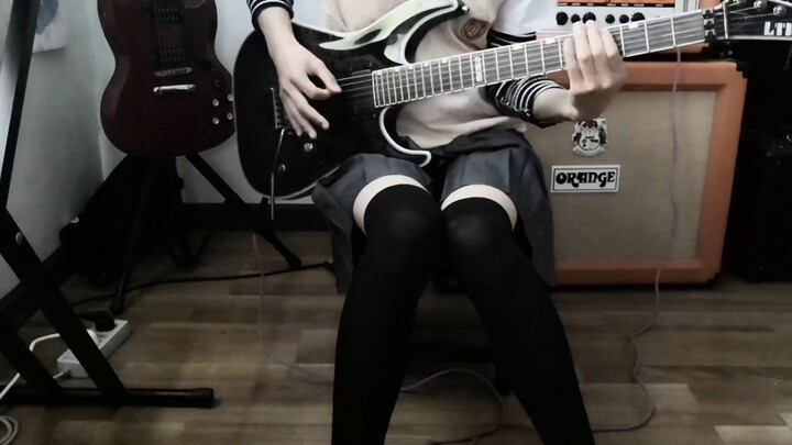 [Electric Guitar] Only My Railgun electric guitar cover cosplay of Misaka Mikoto wishes everyone a h