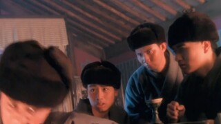 Di chứng của ba đóa hoa tụ lại trên đỉnh đầu khá nghiêm trọng, ngay cả Lương Gia Huy cũng bị quấy rầ