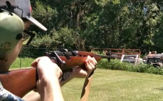 Lee–Enfield No. 5 Jungle Carbine Shooting Practice