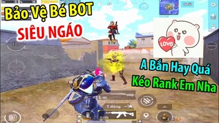 Bảo Vệ Bé BOT SIÊU NGÁO Về TOP 1. Và Pha HighLight Chỉ Làm 1 Lần Duy Nhất | PUBG Mobile