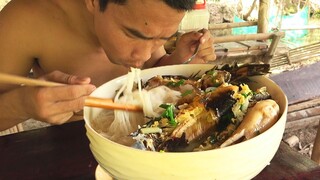 7 Ân - ĂN BÚN CÁ TRÊ