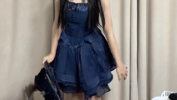 اليوم ارتديت فستان فوفو إيماجين من توقيع الحدث!