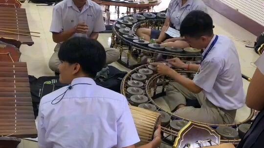 การเล่นดนตรี แบบมันๆ