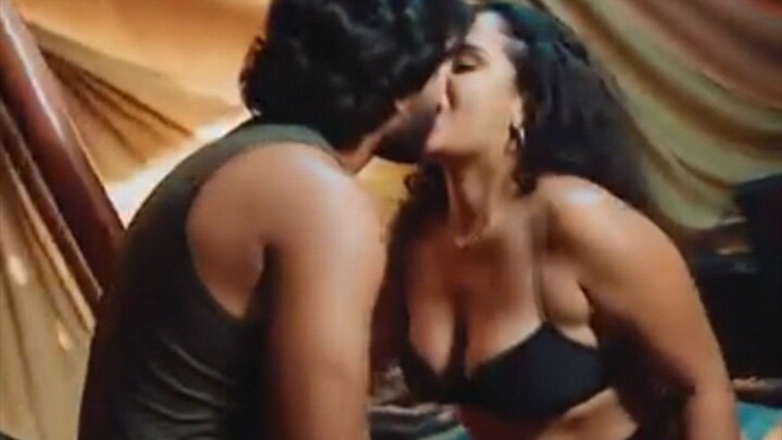 🎸💃🎶🎸💃🎶 #Viralvideo #youtubeshort #shorts #short #PBFCOM #song #hot #4k #funny #Parashstone #Le