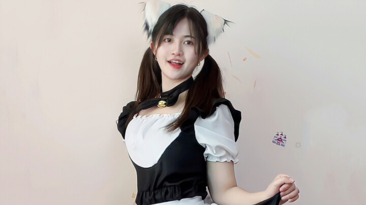 First time wearing a maid outfit!!!