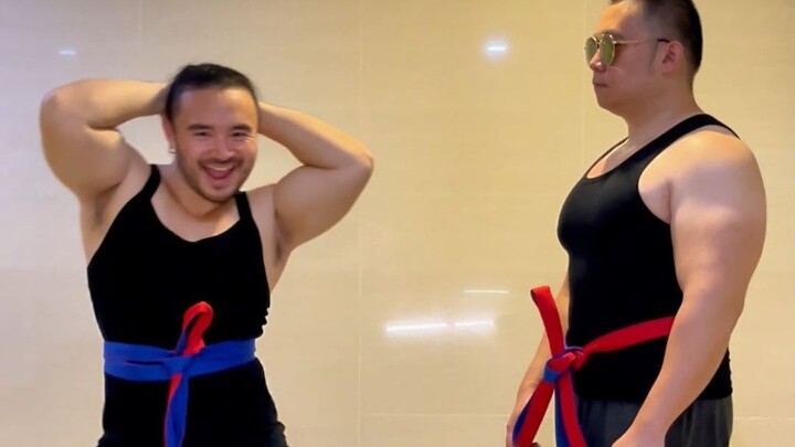 Pria berotot yang lebih cocok untuk bayi-bayi Tiongkok