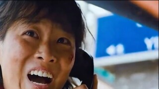 “พี่สาวหัว” เป็นนักฆ่ามืออาชีพ เธอเข้าถึงจุดสำคัญได้โดยไม่ลังเลเลย! นี่แหละที่เรียกว่าความเป็นมืออาช