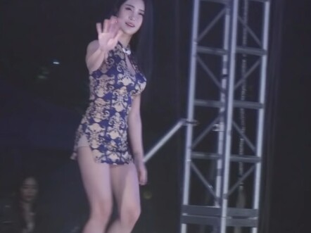 เกิร์ลครัช พอมี