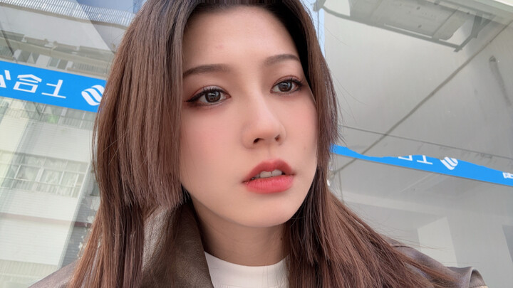 That stinky Taoist priest fooled me out of 50 bucks with just two sentences.