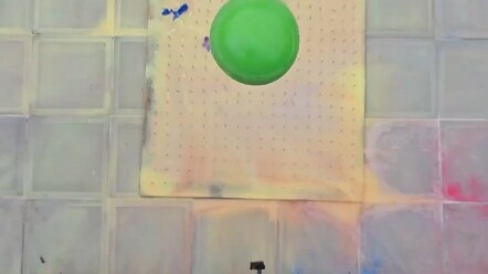 Lăn chai xuống núi dao, giây phút phá giải áp lực bùng nổ