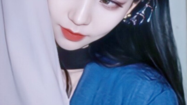 “So this is Naevis’s debut track? Rumor has it, it even shocked the K‑pop scene—Aespa’s pre-release 