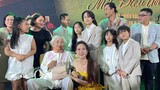 Lý Hải mời mẹ ruột 99 tuổi đến dự ra mắt Lật Mặt 7, Minh Hà và 4 người con tíu tít đón bà nội