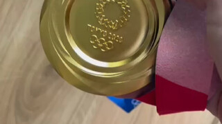 感谢大家的留言和私信，我本该一一回复，但没有时间，留言太多了，希望大家理解！你们的支持对我而言，意义重大，那些文字意味着全世界。感谢我的对手谌龙，他在这届…