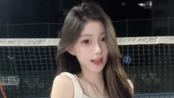 【No. 219: Duola】Innocent face, sizzling figure, and those gorgeous long legs she loves so much. — Th