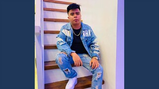 Mackfirst (iniibig kita) (feat. zync & vlync)