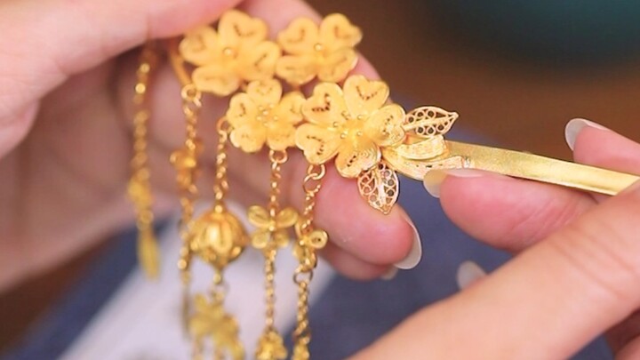 Step and sway, step by step swaying—do you know why ancient women wore step-and-sway hair ornaments?