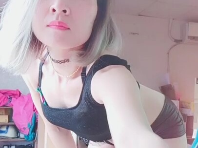 Betel Nut Girl’s Hot Dance