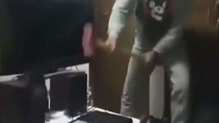 هذه اللعبة مذهلة! قد لا تتمكن من الفوز بها حتى لو كسرت لوحة مفاتيحك!