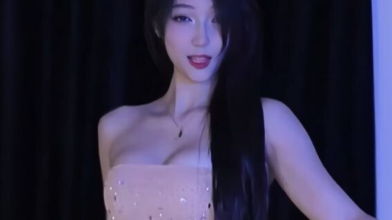 【Liu Qingqing】- Tarian seksi maksimal!