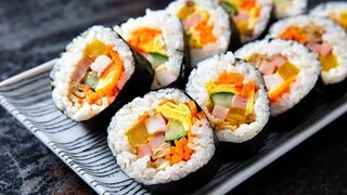 Kimbap - Món ăn đường phố Hàn Quốc